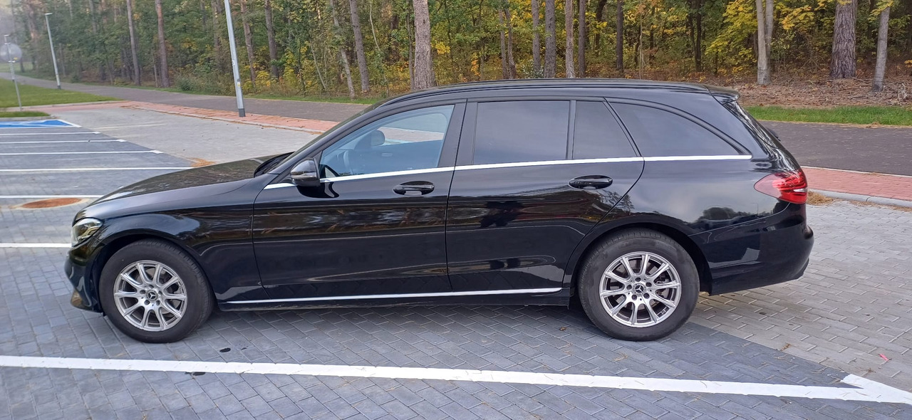 MERCEDES-BENZ C 200 D (W205) - Auto: pilt 4 MERCEDES-BENZ C 200 D (W205) - Auto: pilt 4