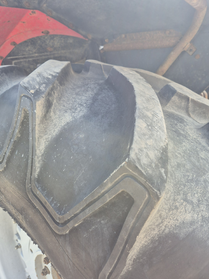 Massey Ferguson - Traktor: pilt 4 Massey Ferguson - Traktor: pilt 4