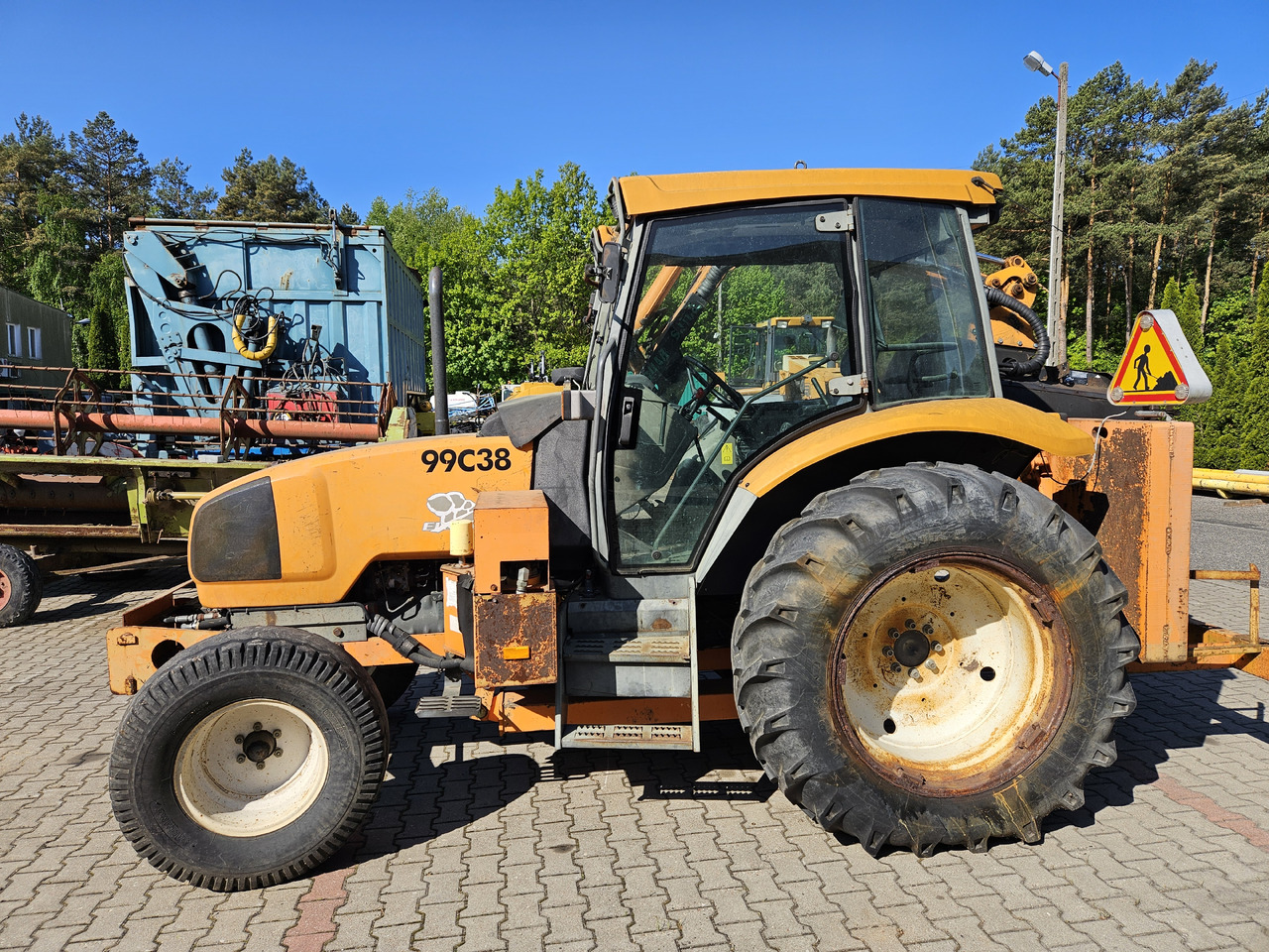 Renault Egros - Muruniiduk: pilt 5 Renault Egros - Muruniiduk: pilt 5