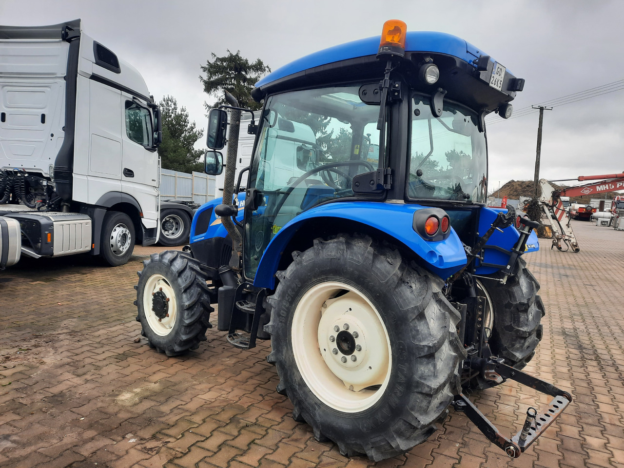 New-holland T4.65 - Traktor: pilt 5 New-holland T4.65 - Traktor: pilt 5