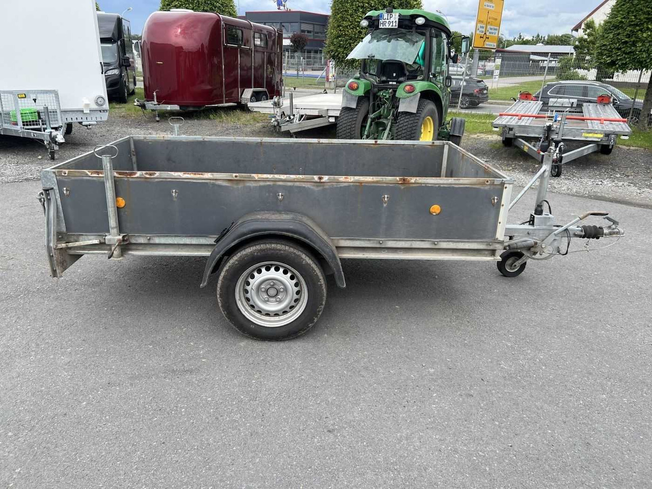 BOECKMANN HB 1326 Kastenanhänger gebremst - Auto järelhaagis: pilt 2 BOECKMANN HB 1326 Kastenanhänger gebremst - Auto järelhaagis: pilt 2