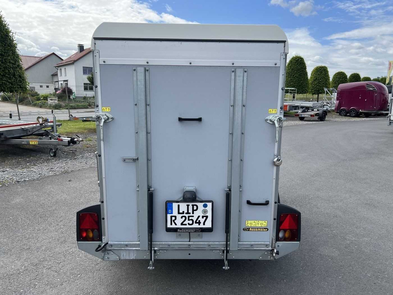 BOECKMANN KT 2513/135 F Tür TKL Stützen Kofferanhänger - Furgoonjärelhaagis: pilt 4 BOECKMANN KT 2513/135 F Tür TKL Stützen Kofferanhänger - Furgoonjärelhaagis: pilt 4