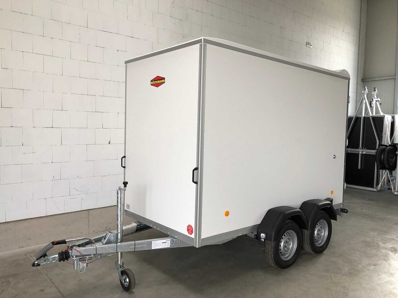 BOECKMANN KT 3015/20 H Kofferanhänger - Furgoonjärelhaagis: pilt 1 BOECKMANN KT 3015/20 H Kofferanhänger - Furgoonjärelhaagis: pilt 1