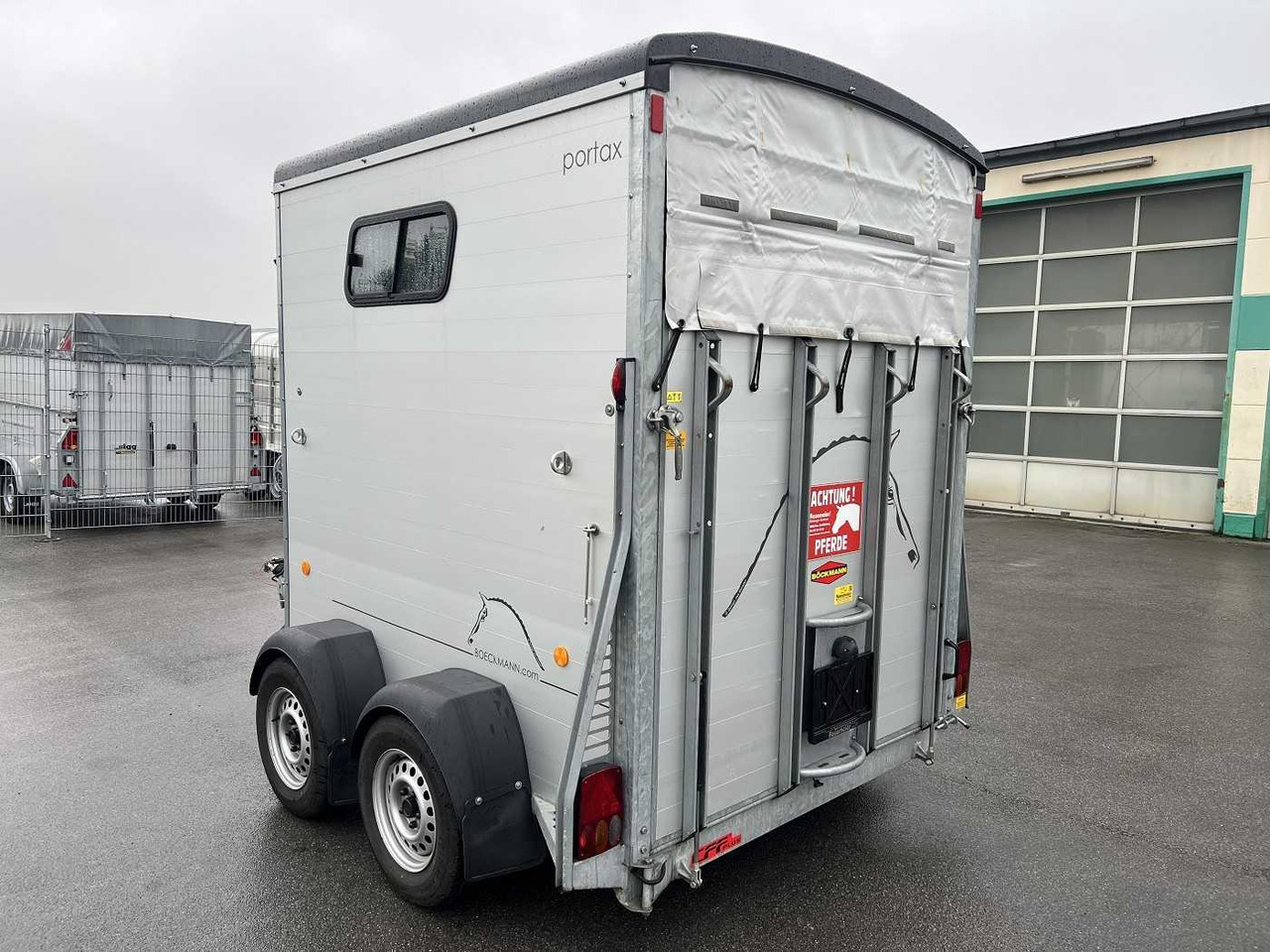 BOECKMANN Portax E TKL Pferdeanhänger - Hobutreiler: pilt 5 BOECKMANN Portax E TKL Pferdeanhänger - Hobutreiler: pilt 5