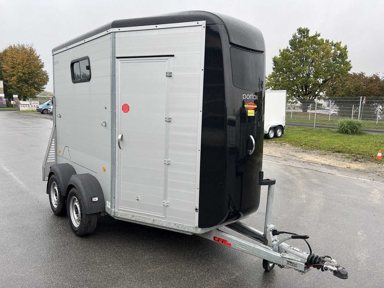 BOECKMANN Portax E TKL Pferdeanhänger - Hobutreiler: pilt 1 BOECKMANN Portax E TKL Pferdeanhänger - Hobutreiler: pilt 1