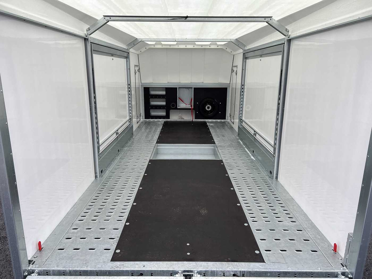 Uus Treiler järelhaagis BRIAN_JAMES Race Sport Autotransporter geschlossen: pilt 9