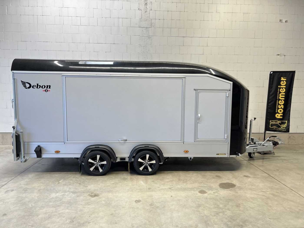 CHEVAL LIBERTE DEBON C1000 Roadster ALF Autotransporter geschlossen - Treiler järelhaagis: pilt 2 CHEVAL LIBERTE DEBON C1000 Roadster ALF Autotransporter geschlossen - Treiler järelhaagis: pilt 2