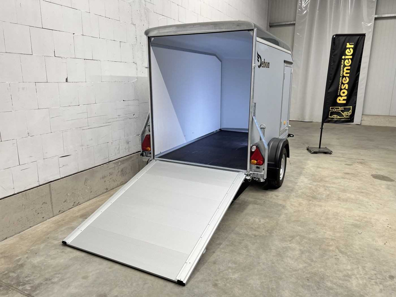 CHEVAL LIBERTE DEBON C255 Seitentür ungebremst Kofferanhänger - Furgoonjärelhaagis: pilt 4 CHEVAL LIBERTE DEBON C255 Seitentür ungebremst Kofferanhänger - Furgoonjärelhaagis: pilt 4