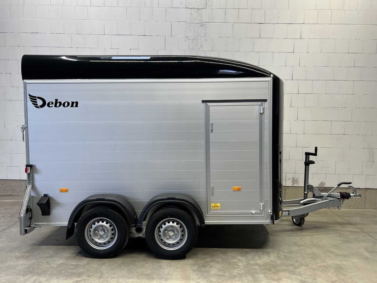 CHEVAL LIBERTE DEBON C500 Roadster Kofferanhänger - Mootorratta haagis: pilt 3 CHEVAL LIBERTE DEBON C500 Roadster Kofferanhänger - Mootorratta haagis: pilt 3