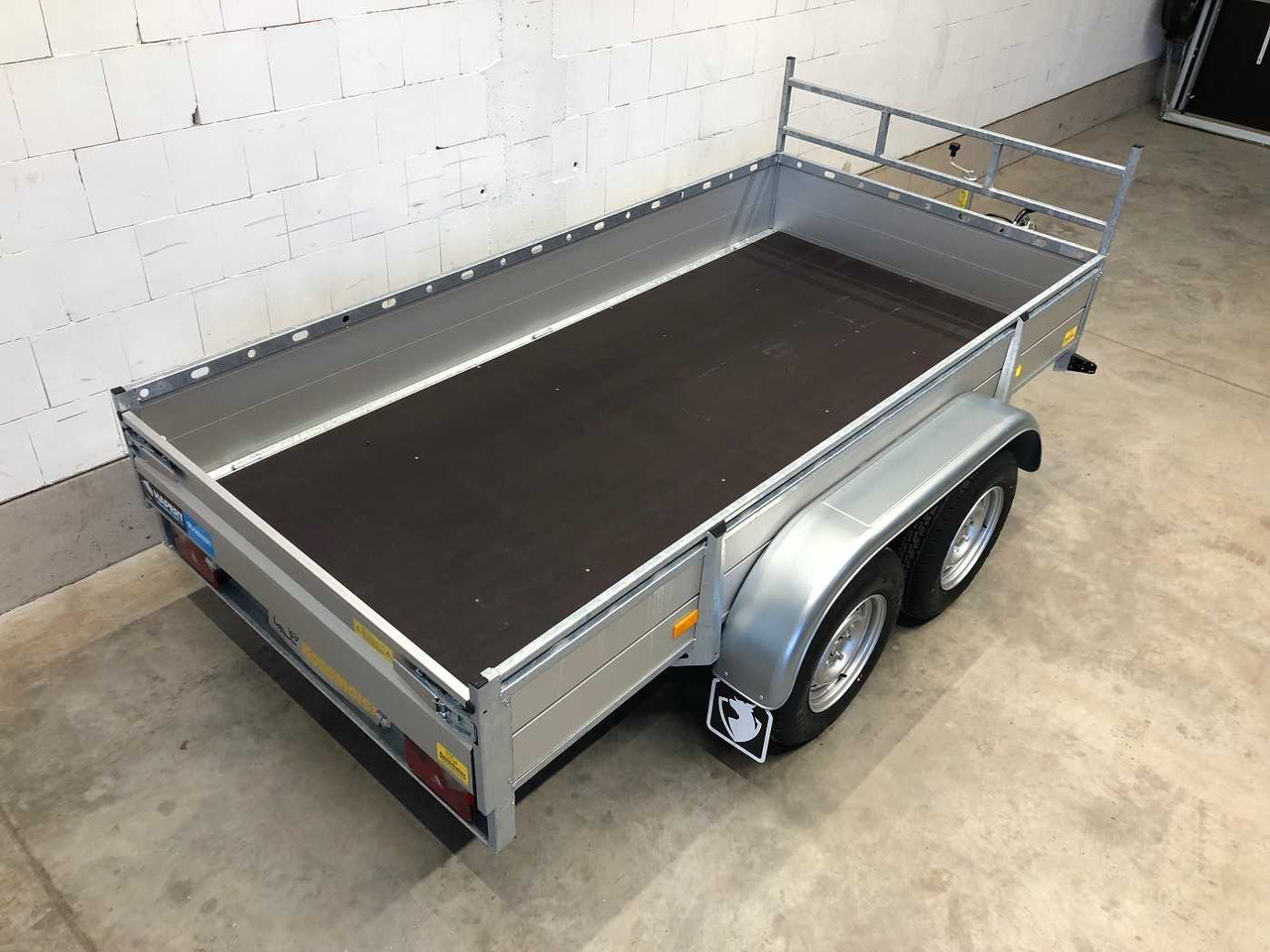 HAPERT Azure L-2 Kastenanhänger gebremst - Auto järelhaagis: pilt 5 HAPERT Azure L-2 Kastenanhänger gebremst - Auto järelhaagis: pilt 5