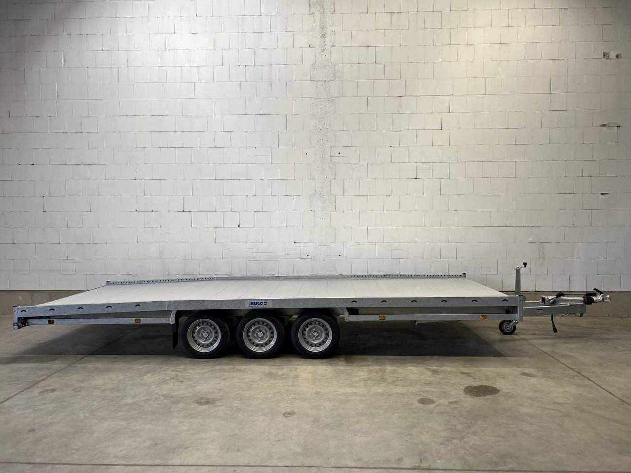HULCO Carax-3 3500 Autotransporter - Treiler järelhaagis: pilt 1 HULCO Carax-3 3500 Autotransporter - Treiler järelhaagis: pilt 1