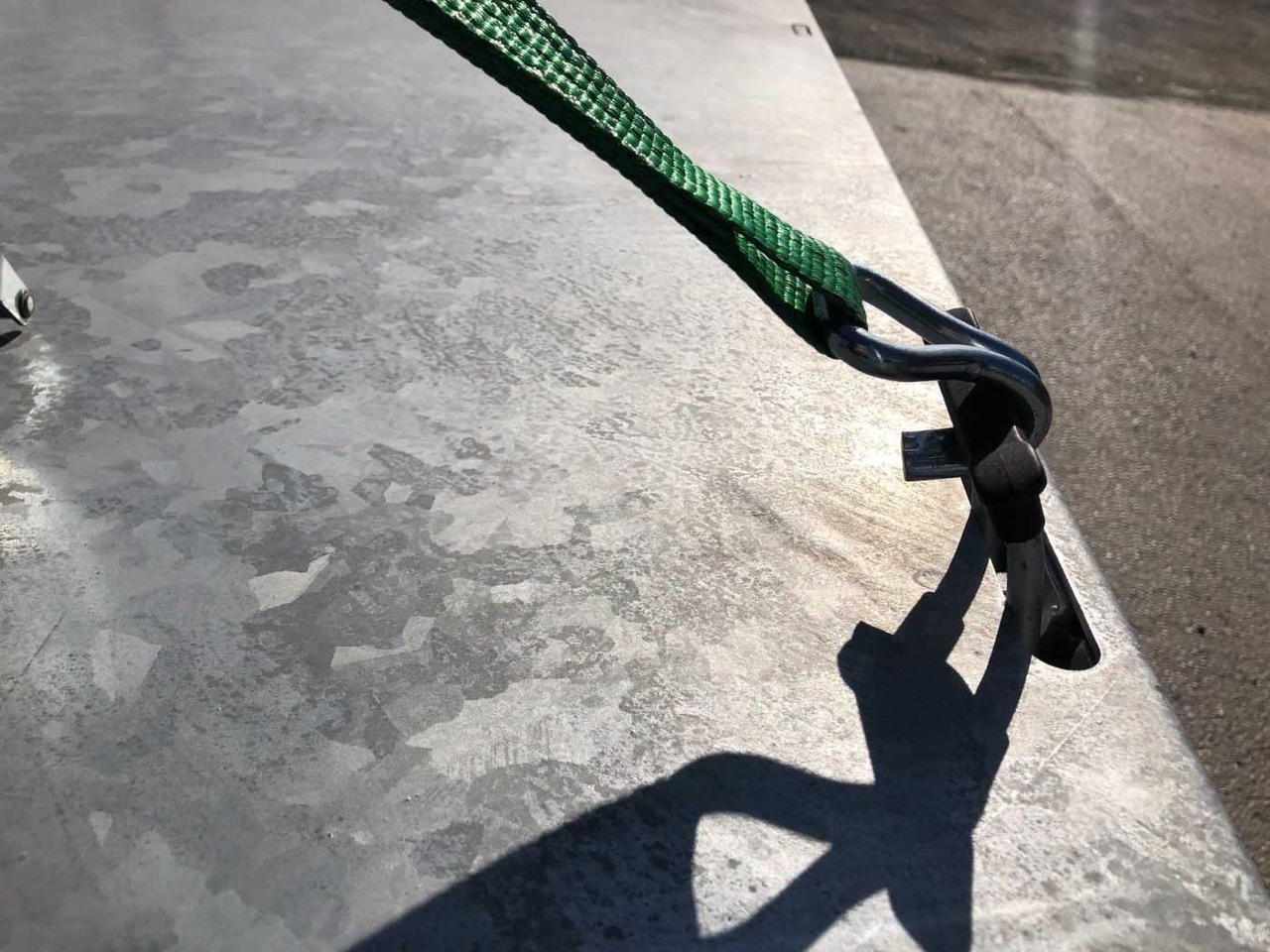 Uus Kalluri järelhaagis HUMBAUR HTK 3500.37 Gitter Dreiseitenkipper: pilt 13