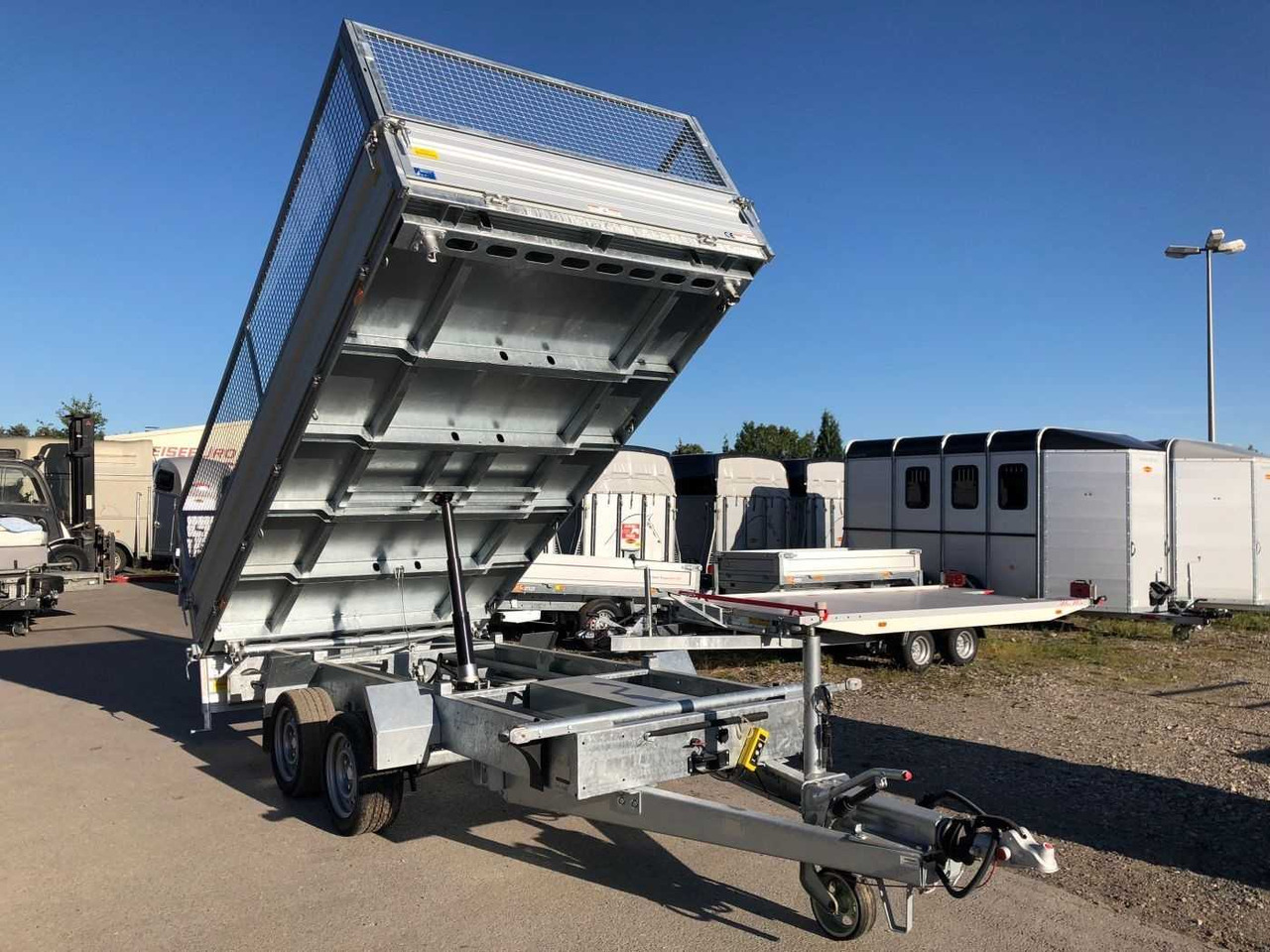 Uus Kalluri järelhaagis HUMBAUR HTK 3500.37 Gitter Dreiseitenkipper: pilt 22