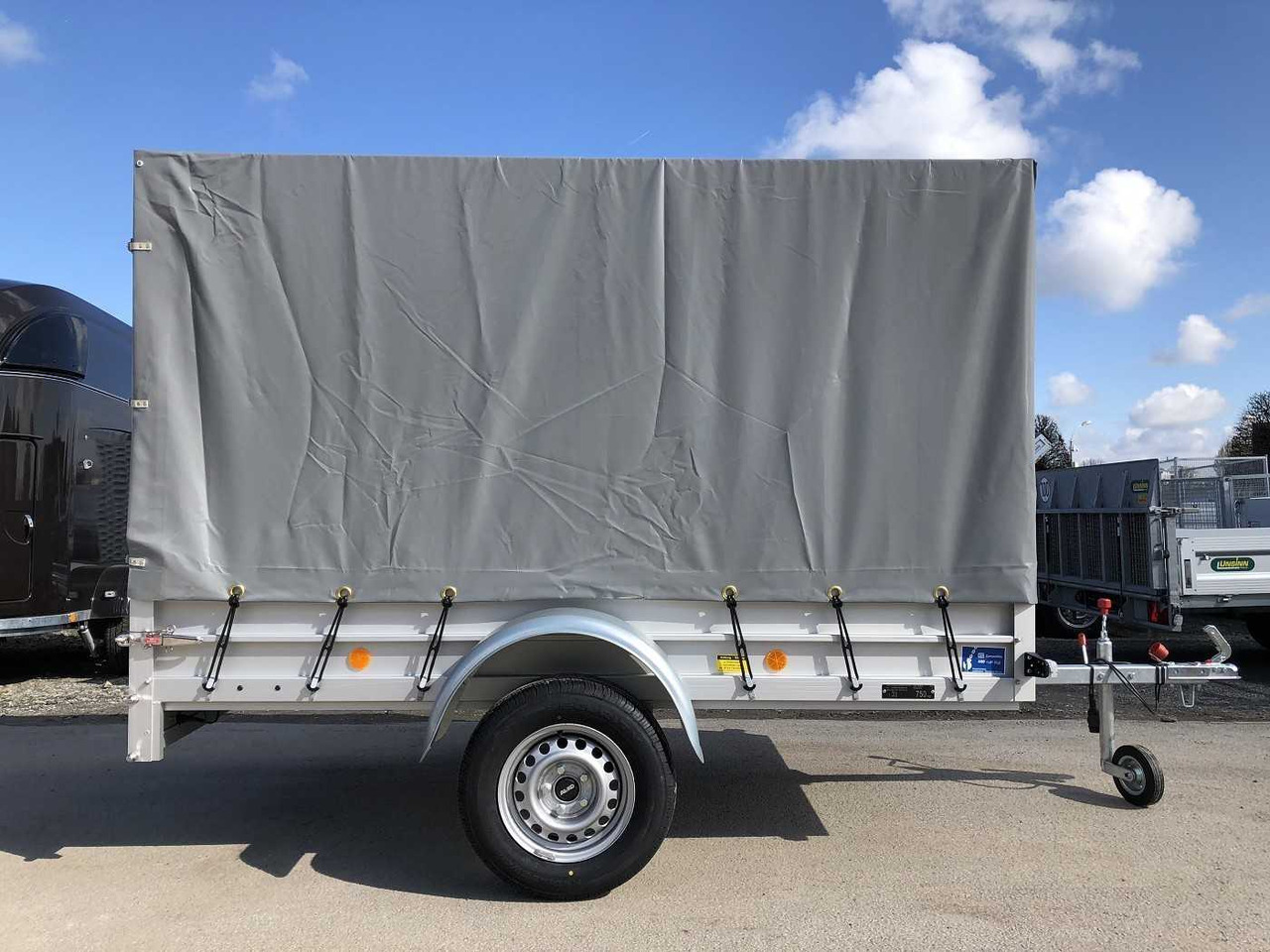 KOCH U4 mit Plane 1500 grau Kastenanhänger ungebremst - Auto järelhaagis: pilt 1 KOCH U4 mit Plane 1500 grau Kastenanhänger ungebremst - Auto järelhaagis: pilt 1