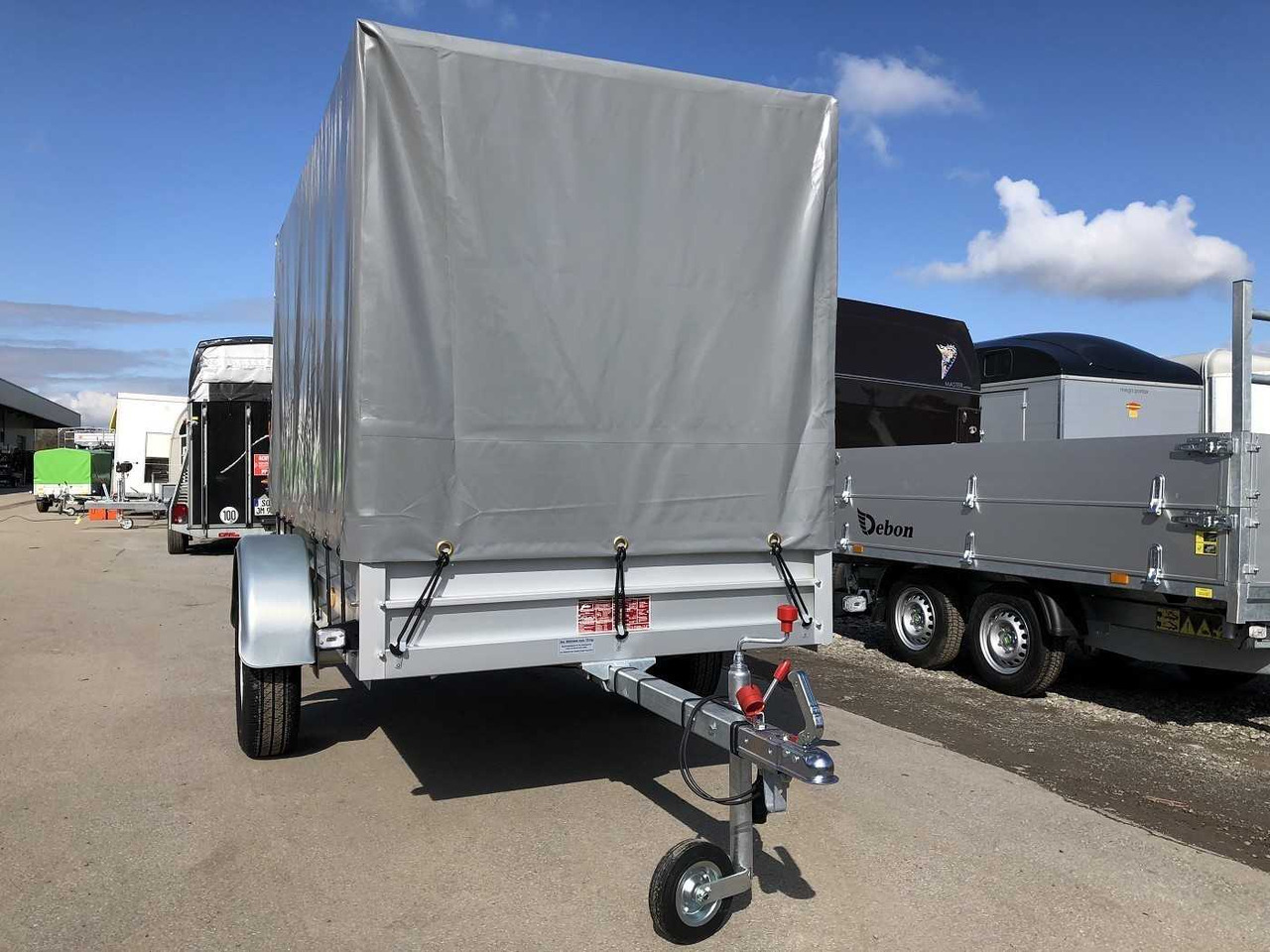 KOCH U4 mit Plane 1500 grau Kastenanhänger ungebremst - Auto järelhaagis: pilt 2 KOCH U4 mit Plane 1500 grau Kastenanhänger ungebremst - Auto järelhaagis: pilt 2