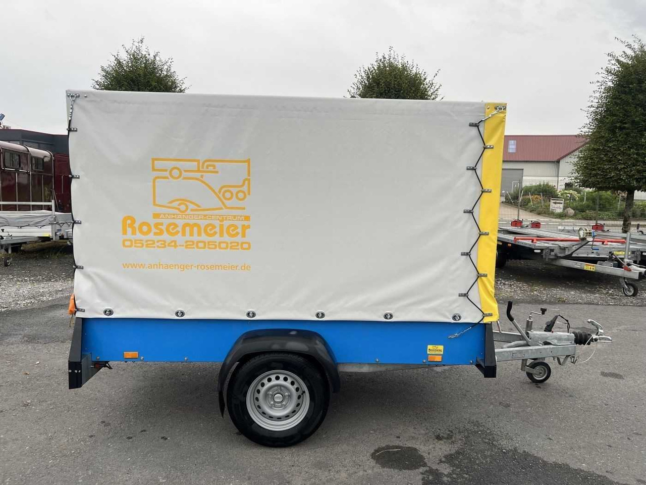 ROSEMEIER VE Spectrum B 13.25 Cirkus Plane Kastenanhänger geb - Auto järelhaagis: pilt 1 ROSEMEIER VE Spectrum B 13.25 Cirkus Plane Kastenanhänger geb - Auto järelhaagis: pilt 1