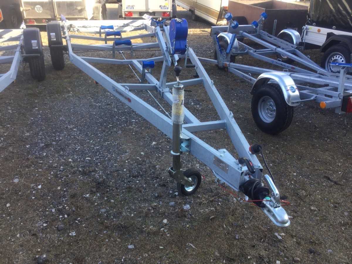 TPV BA1800-L Bootsanhänger - Paadihaagis: pilt 2 TPV BA1800-L Bootsanhänger - Paadihaagis: pilt 2