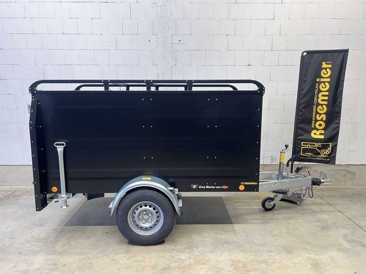 TPV KT-EB3 Plus Deckelanhänger - Auto järelhaagis: pilt 1 TPV KT-EB3 Plus Deckelanhänger - Auto järelhaagis: pilt 1