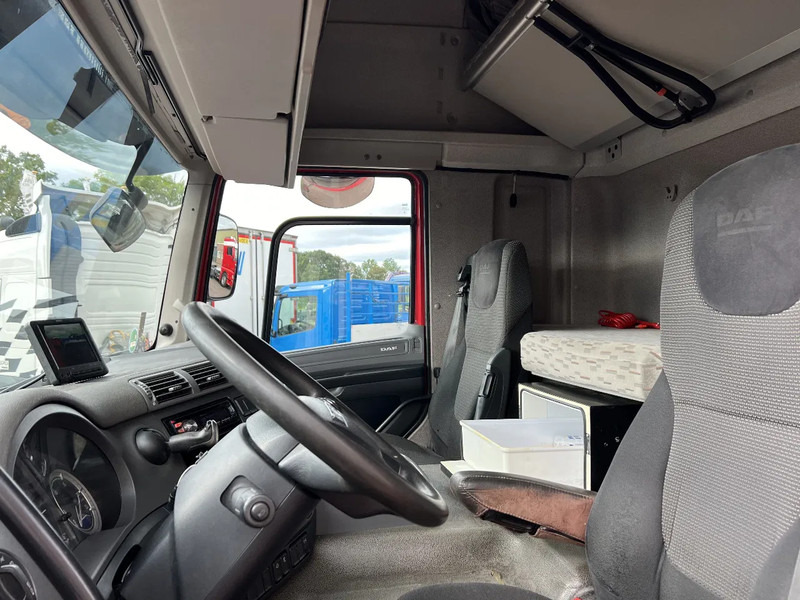 DAF CF 290 4X2 EURO6 SPACECAB RENOVA / VANGMUIL / LAADKLEP / TOP STAAT - Konteinerveduk/ Tõstukiga veoauto: pilt 5 DAF CF 290 4X2 EURO6 SPACECAB RENOVA / VANGMUIL / LAADKLEP / TOP STAAT - Konteinerveduk/ Tõstukiga veoauto: pilt 5