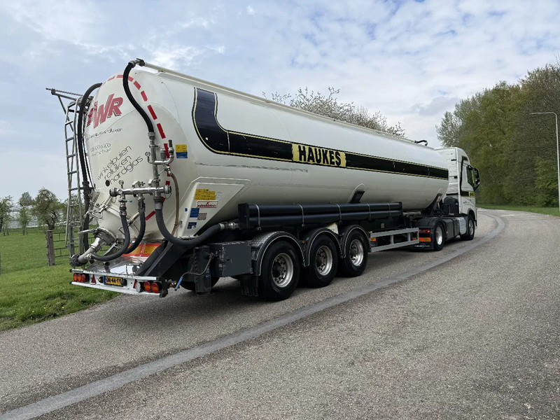 Kässbohrer SSK-60 Kipp-Silo 60.000liter TOP ZUSTAND HOLLAND TRAILER!!!!!!!!! - Tsistern poolhaagis: pilt 2 Kässbohrer SSK-60 Kipp-Silo 60.000liter TOP ZUSTAND HOLLAND TRAILER!!!!!!!!! - Tsistern poolhaagis: pilt 2