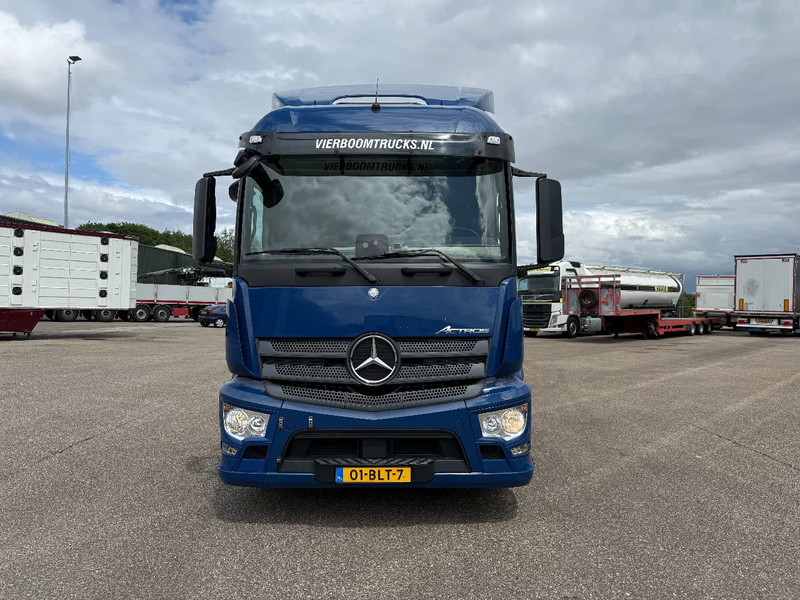 Konteinerveduk/ Tõstukiga veoauto Mercedes-Benz Actros Actros 2736 6X2 BDF Komplett mit 2016 BDF Anhanger Top Zustand: pilt 19