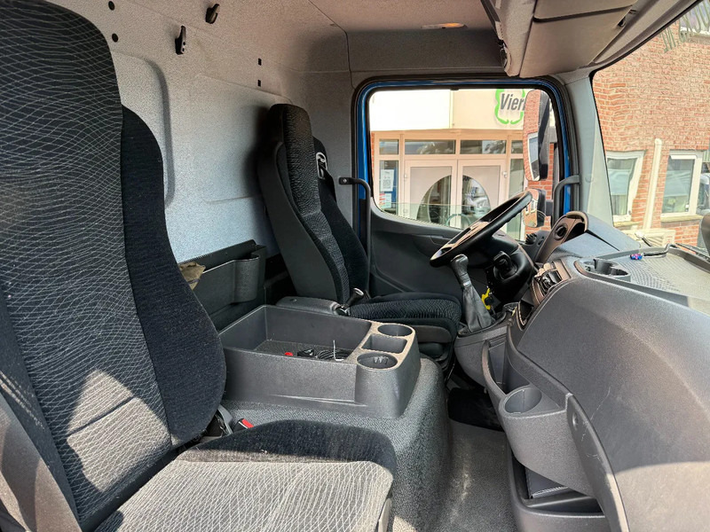 Treilerveoauto Mercedes-Benz Atego 1318 L EURO6 AUTOTRANSPORTER MIT WINDE TOP ZUSTAND HOLLAND TRUCK!!: pilt 11 Treilerveoauto Mercedes-Benz Atego 1318 L EURO6 AUTOTRANSPORTER MIT WINDE TOP ZUSTAND HOLLAND TRUCK!!: pilt 11