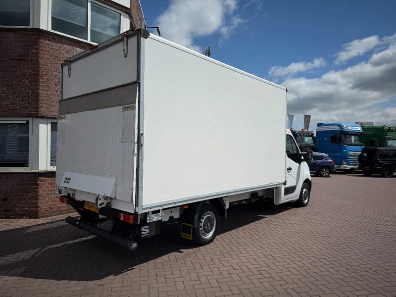 Renault Master Master 130HP Koffer mit Ladebordwand / Euro6 / TOP ZUSTAND - Tarbesõiduk furgoon: pilt 5 Renault Master Master 130HP Koffer mit Ladebordwand / Euro6 / TOP ZUSTAND - Tarbesõiduk furgoon: pilt 5