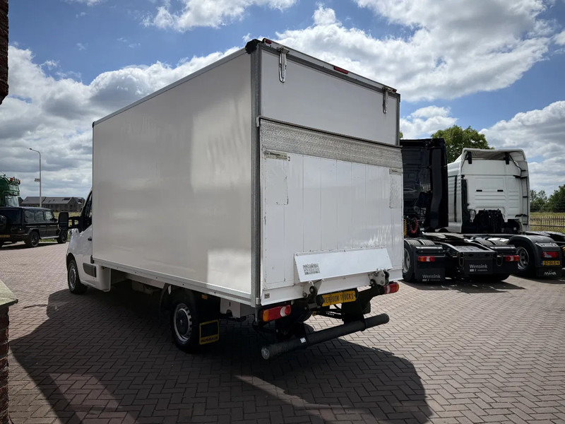 Renault Master Master 130HP Koffer mit Ladebordwand / Euro6 / TOP ZUSTAND - Tarbesõiduk furgoon: pilt 4 Renault Master Master 130HP Koffer mit Ladebordwand / Euro6 / TOP ZUSTAND - Tarbesõiduk furgoon: pilt 4