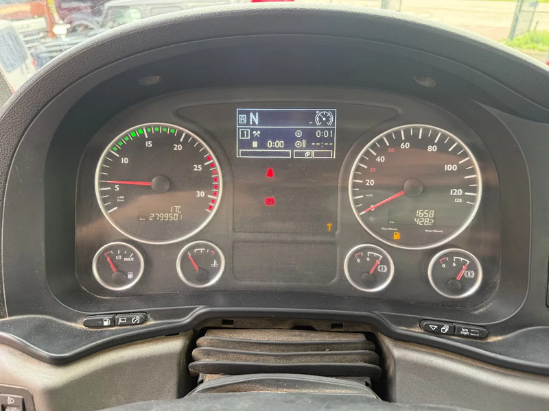 MAN TGS 18.440 TGS 18.440 4X4 BLS / Euro 5 / Retarder / only 279tkm !!!!!! - Sadulveok: pilt 3 MAN TGS 18.440 TGS 18.440 4X4 BLS / Euro 5 / Retarder / only 279tkm !!!!!! - Sadulveok: pilt 3