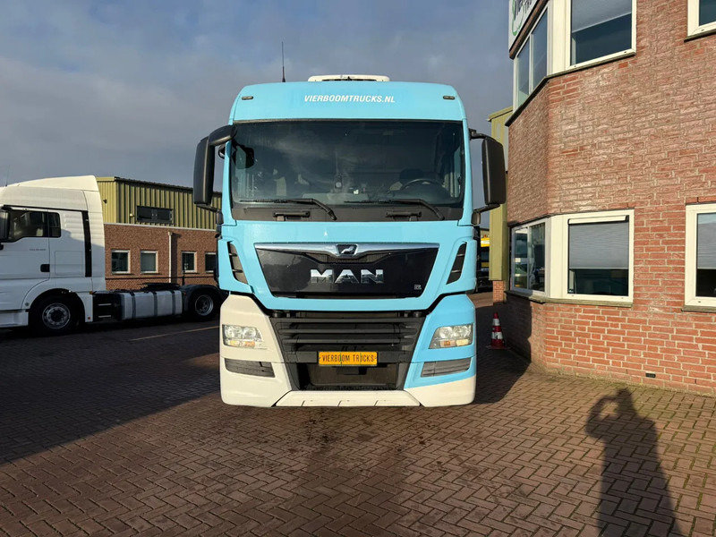 MAN TGX 18.420 TGX 18.420 4X2 / 2 BEDS / SMART TACHO / FRIDGE / PARKING AIRCO / TOP CONDITION / COMPRESSOR - Sadulveok: pilt 5 MAN TGX 18.420 TGX 18.420 4X2 / 2 BEDS / SMART TACHO / FRIDGE / PARKING AIRCO / TOP CONDITION / COMPRESSOR - Sadulveok: pilt 5