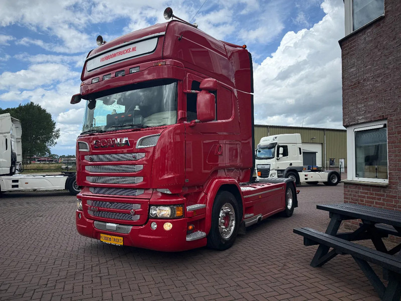 Scania R520 V8 4x2 STREAMLINE EURO6 RETARDER STANDAIRCO SPECIAL INTERIEUR HYDRAULICS SUPER CONDITION!!! - Sadulveok: pilt 2 Scania R520 V8 4x2 STREAMLINE EURO6 RETARDER STANDAIRCO SPECIAL INTERIEUR HYDRAULICS SUPER CONDITION!!! - Sadulveok: pilt 2