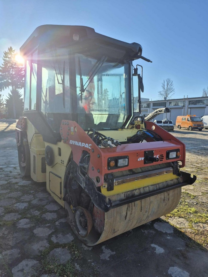 DYNAPAC CC 234HF - Teerull: pilt 2 DYNAPAC CC 234HF - Teerull: pilt 2