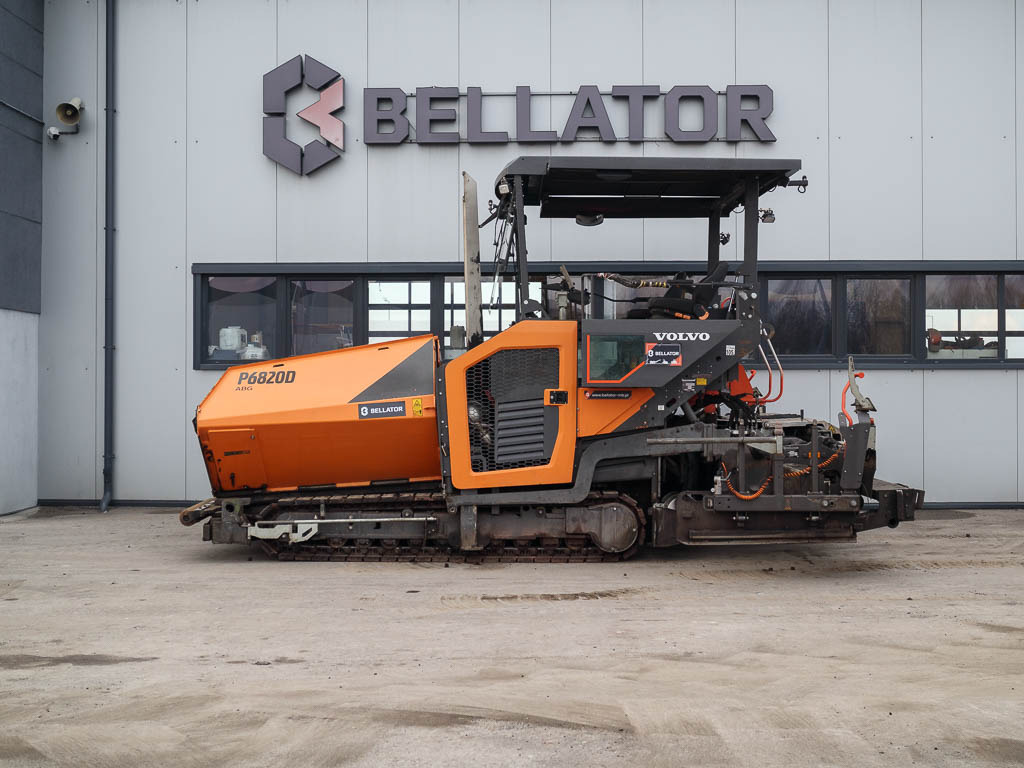 VOLVO ABG P6820D - Asfaldilaotur: pilt 1 VOLVO ABG P6820D - Asfaldilaotur: pilt 1