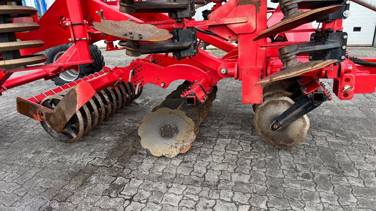 Top Agro SHARK 6.0 GRANO-SYSTEM Hydr. 6,0m - Ketasäke: pilt 4 Top Agro SHARK 6.0 GRANO-SYSTEM Hydr. 6,0m - Ketasäke: pilt 4