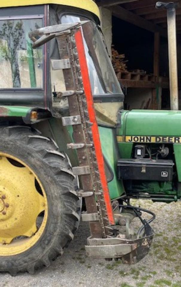 Doppelmesser-Mähwerk, Seitenanbau, passend zum John Deere 1140 - Hooldusniiduk/ Multšer: pilt 1 Doppelmesser-Mähwerk, Seitenanbau, passend zum John Deere 1140 - Hooldusniiduk/ Multšer: pilt 1