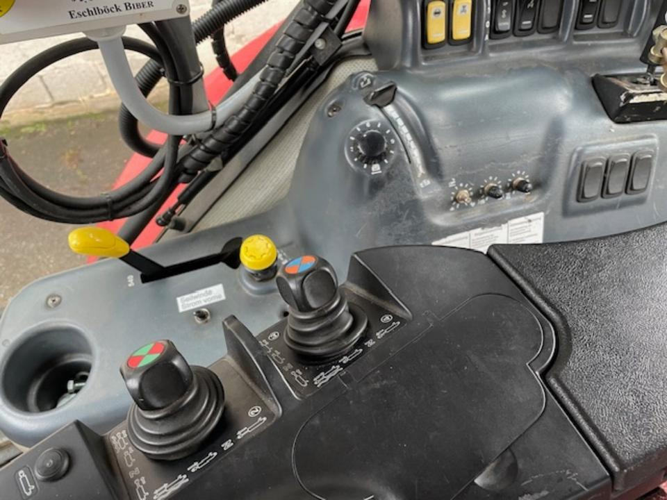 Metsatraktor Forst-Traktor MC Cormick X70.70: pilt 7