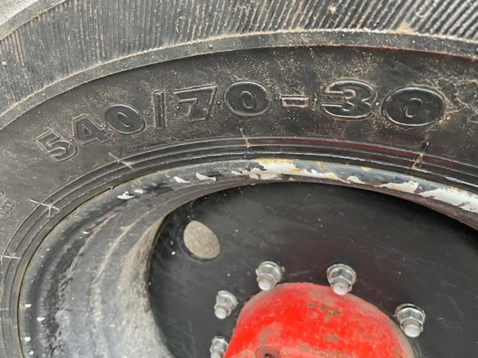 Metsatraktor Forst-Traktor MC Cormick X70.70: pilt 13