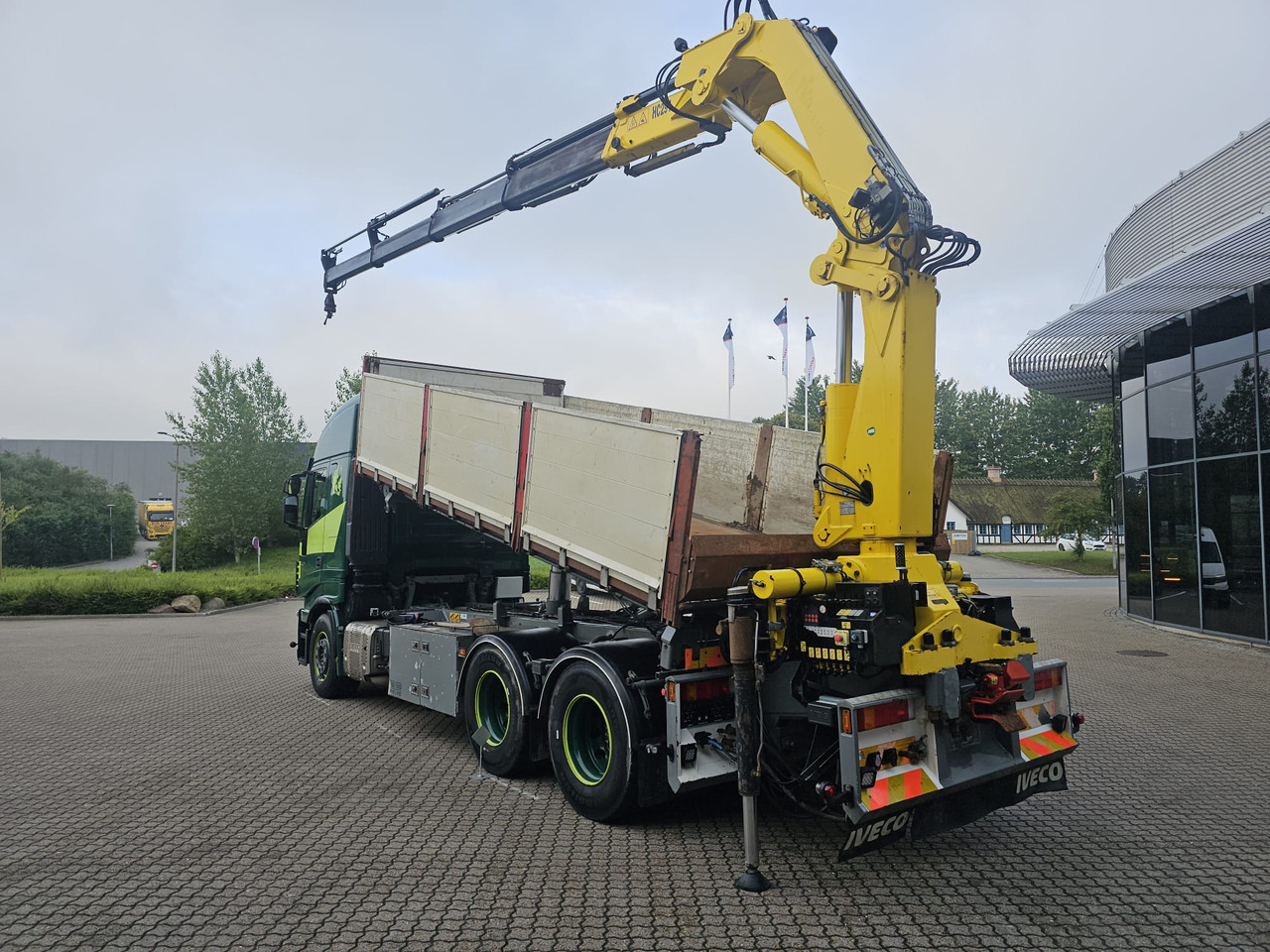 Iveco Stralis 560 6x4 - Konteinerveduk/ Tõstukiga veoauto, Kraanaga veoauto: pilt 3 Iveco Stralis 560 6x4 - Konteinerveduk/ Tõstukiga veoauto, Kraanaga veoauto: pilt 3