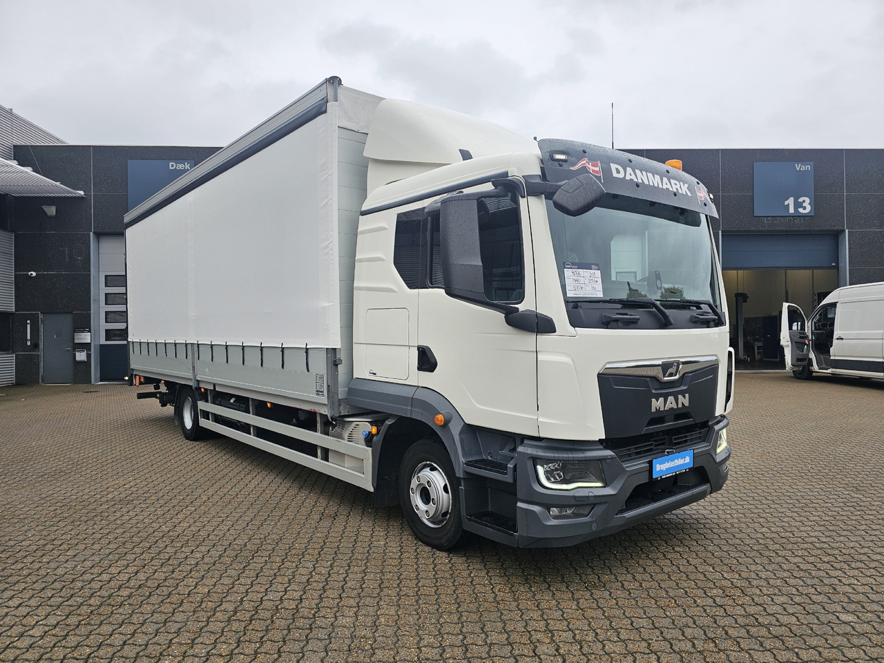 MAN TGL 12.250 - Tent veoauto: pilt 2 MAN TGL 12.250 - Tent veoauto: pilt 2