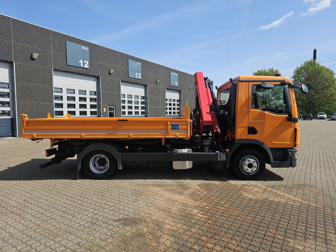 Kallurauto, Kraanaga veoauto MAN TGL 8.220: pilt 35