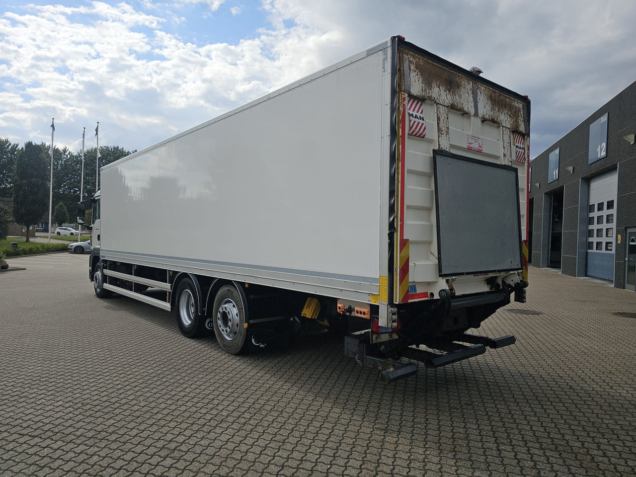 MAN TGS 26.420 - Kasti veoauto: pilt 4 MAN TGS 26.420 - Kasti veoauto: pilt 4