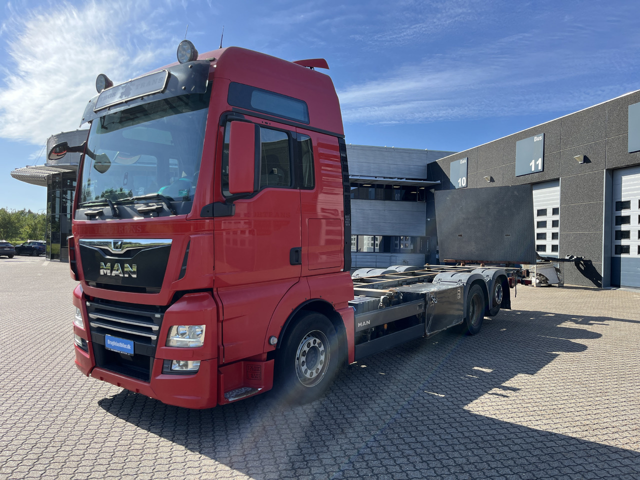 MAN TGX 26.500 6x2 - Konteinerveduk/ Tõstukiga veoauto: pilt 1 MAN TGX 26.500 6x2 - Konteinerveduk/ Tõstukiga veoauto: pilt 1