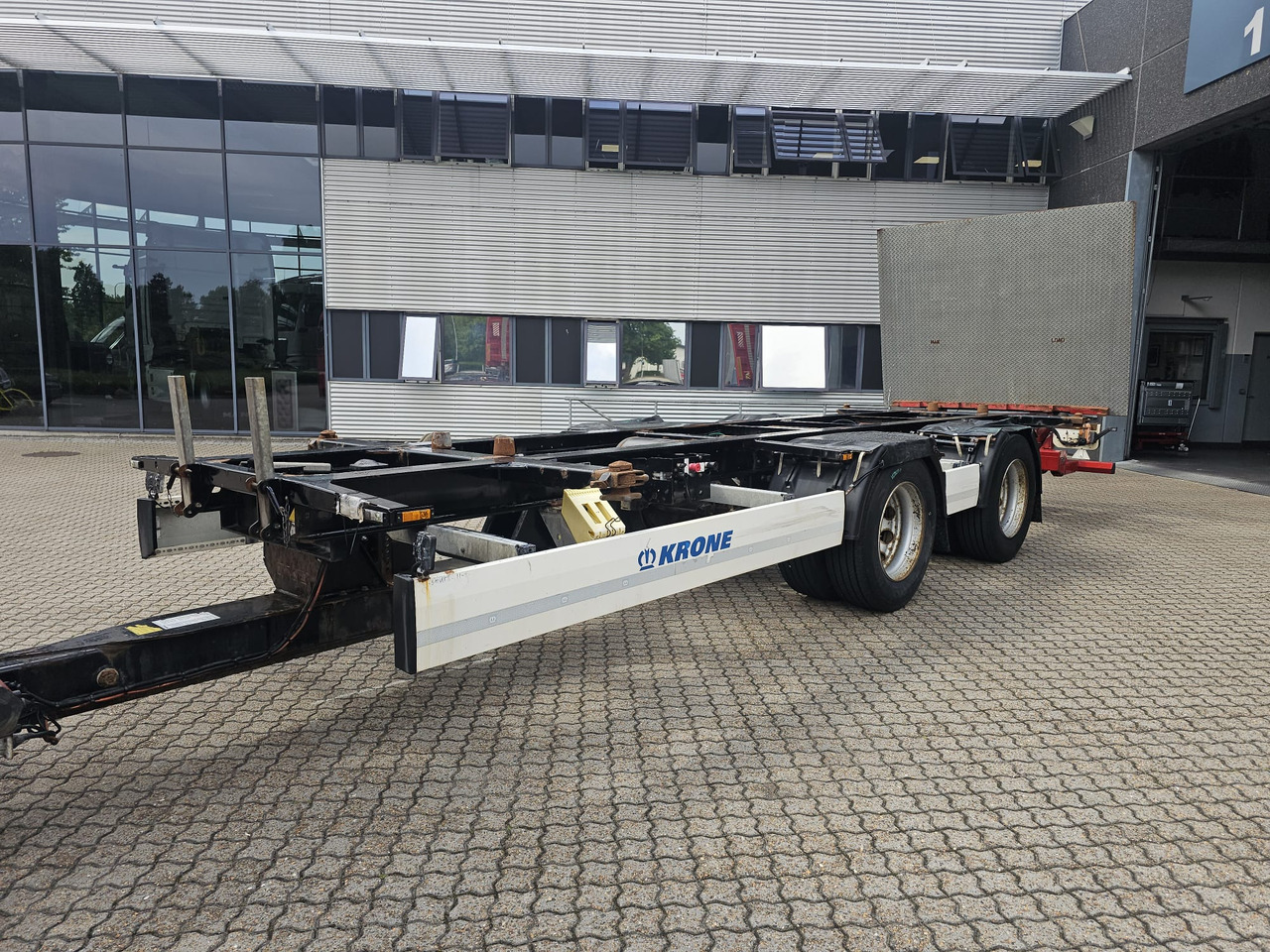 MAN TGX 26.500 with trailer - Konteinerveduk/ Tõstukiga veoauto: pilt 4 MAN TGX 26.500 with trailer - Konteinerveduk/ Tõstukiga veoauto: pilt 4