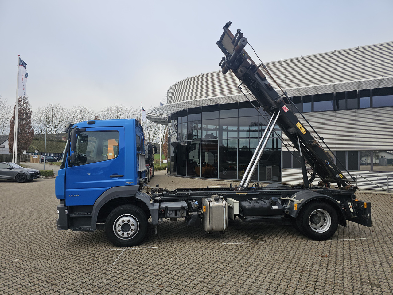 Mercedes Atego 1224 - Konteinerveduk/ Tõstukiga veoauto: pilt 4 Mercedes Atego 1224 - Konteinerveduk/ Tõstukiga veoauto: pilt 4