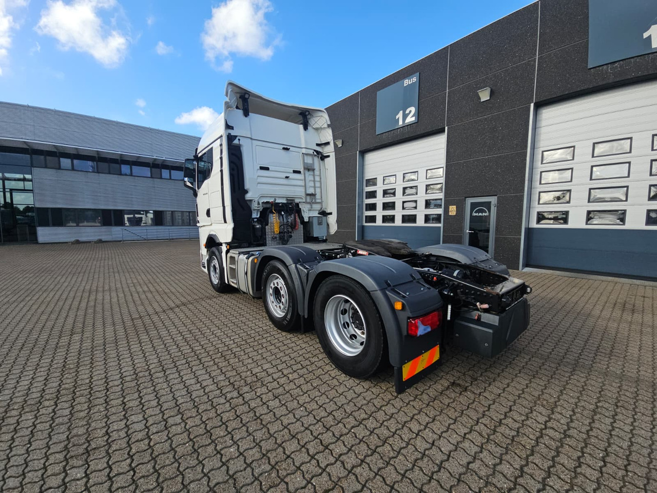 MAN TGX 26.510 hydraulik - Sadulveok: pilt 4 MAN TGX 26.510 hydraulik - Sadulveok: pilt 4