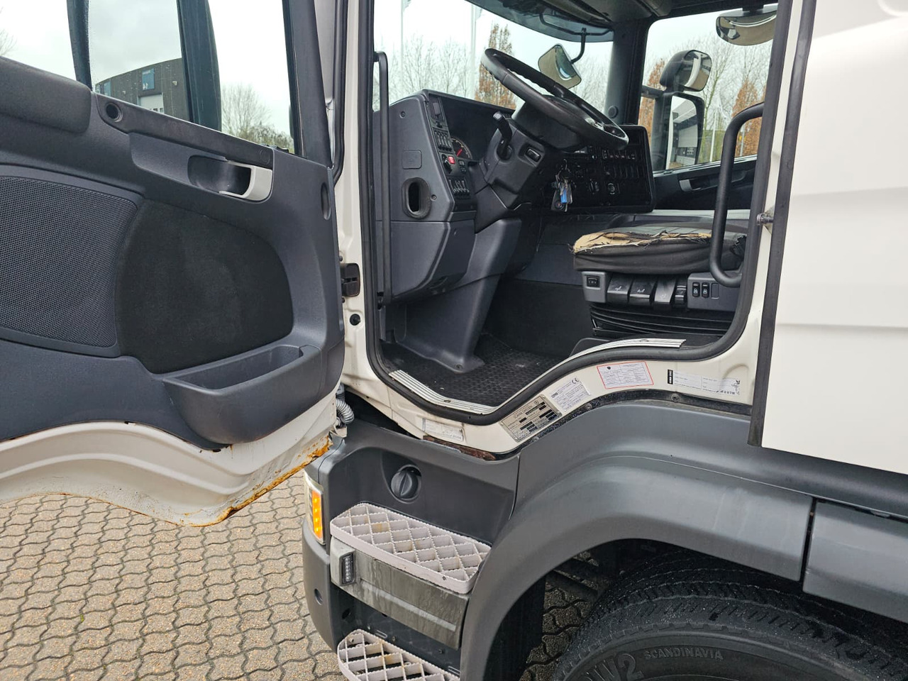 Scania P280 - Külmutiga veoauto: pilt 5 Scania P280 - Külmutiga veoauto: pilt 5