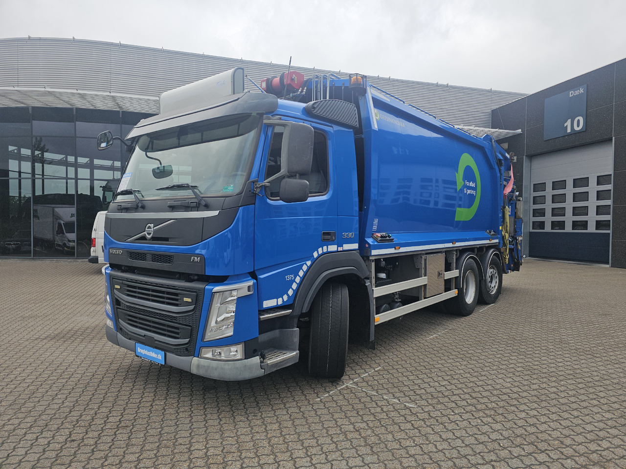 Volvo FM330 - Prügiauto: pilt 1 Volvo FM330 - Prügiauto: pilt 1