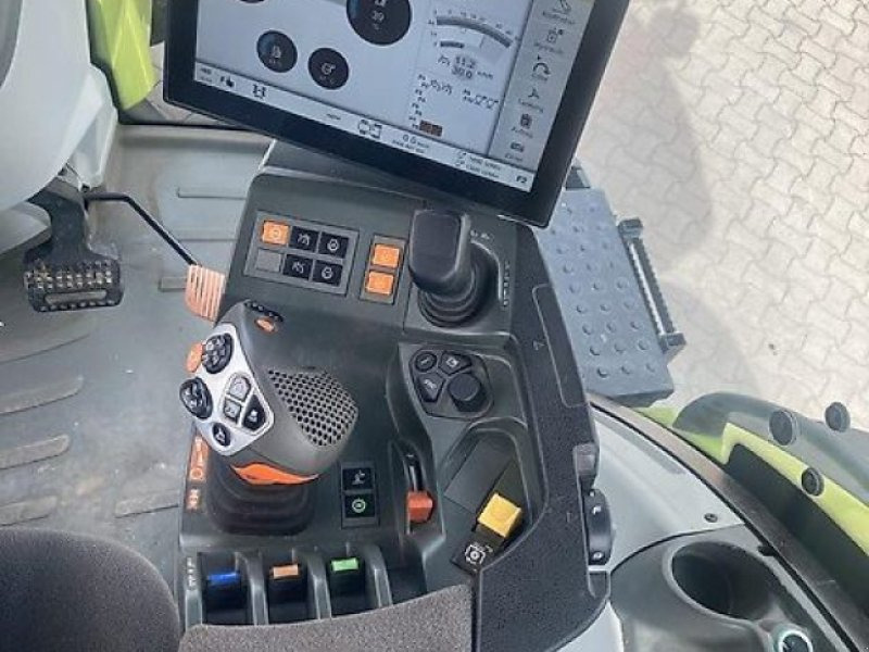 CLAAS Axion 850 CEBIS - Traktor: pilt 3 CLAAS Axion 850 CEBIS - Traktor: pilt 3