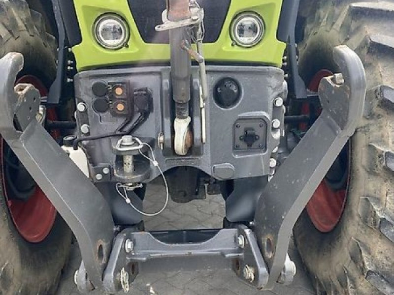 CLAAS Axion 850 CEBIS - Traktor: pilt 5 CLAAS Axion 850 CEBIS - Traktor: pilt 5