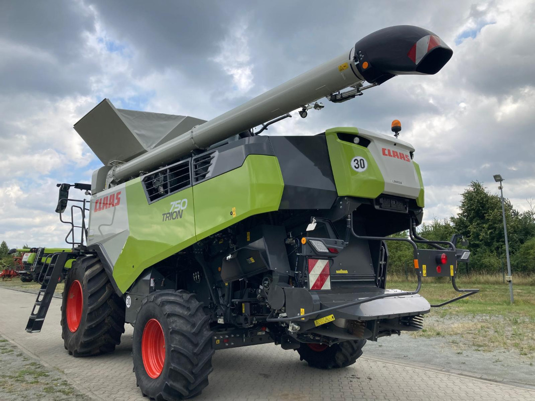 CLAAS Trion 750 - Kombain: pilt 4 CLAAS Trion 750 - Kombain: pilt 4